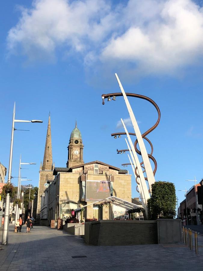 Central Lisburn Duplex Apartment Siren Stays Exterior foto